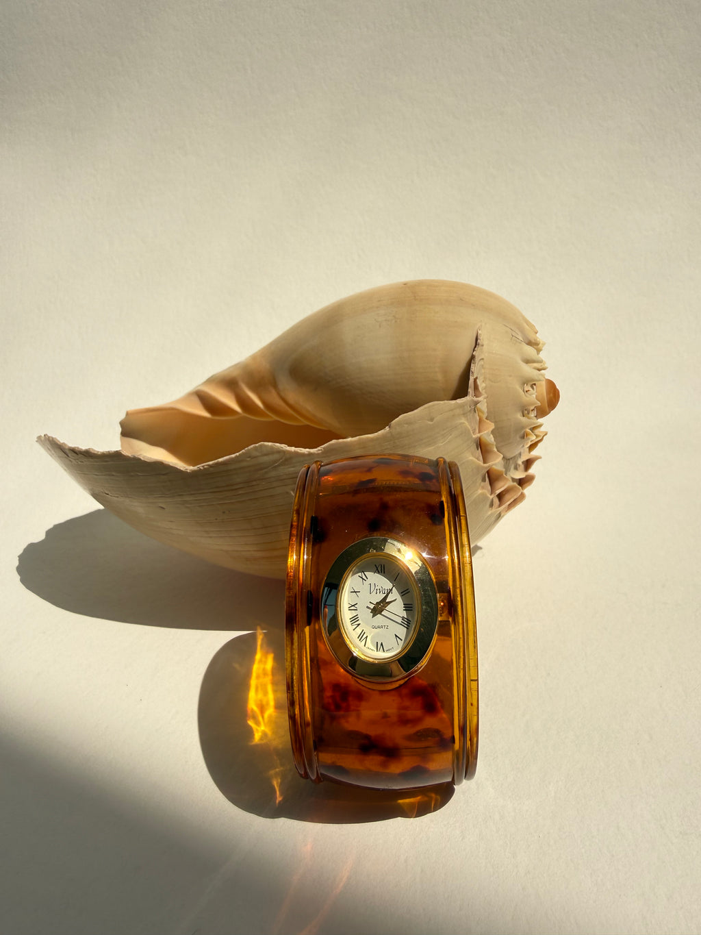 TORTOISE BROWN HINGED CUFF WATCH