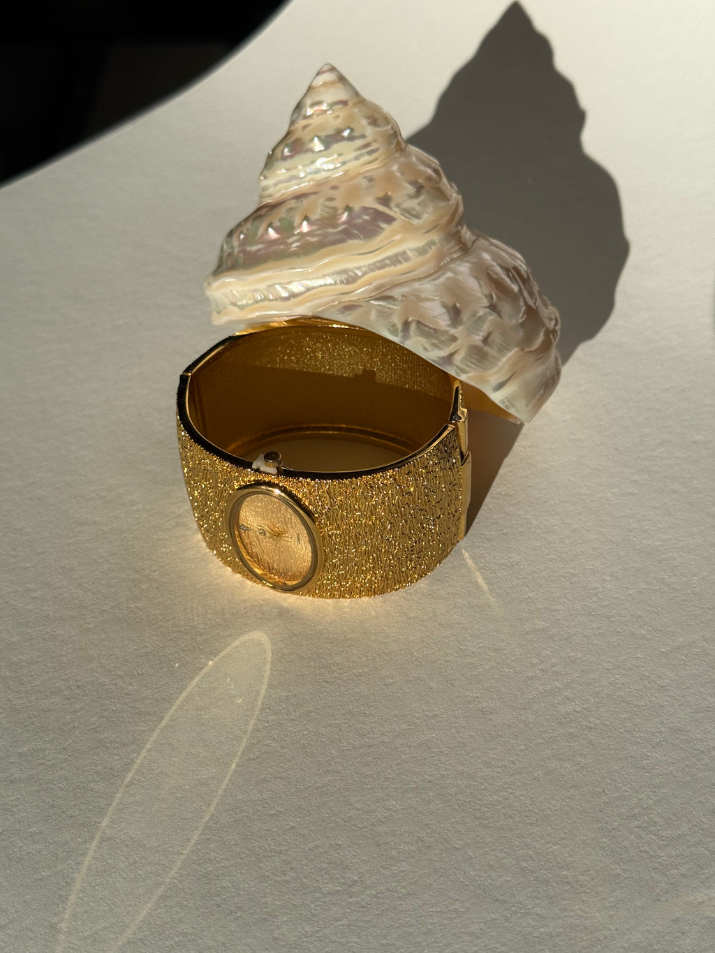 GOLD CHUNKY OVAL CUFF WATCH