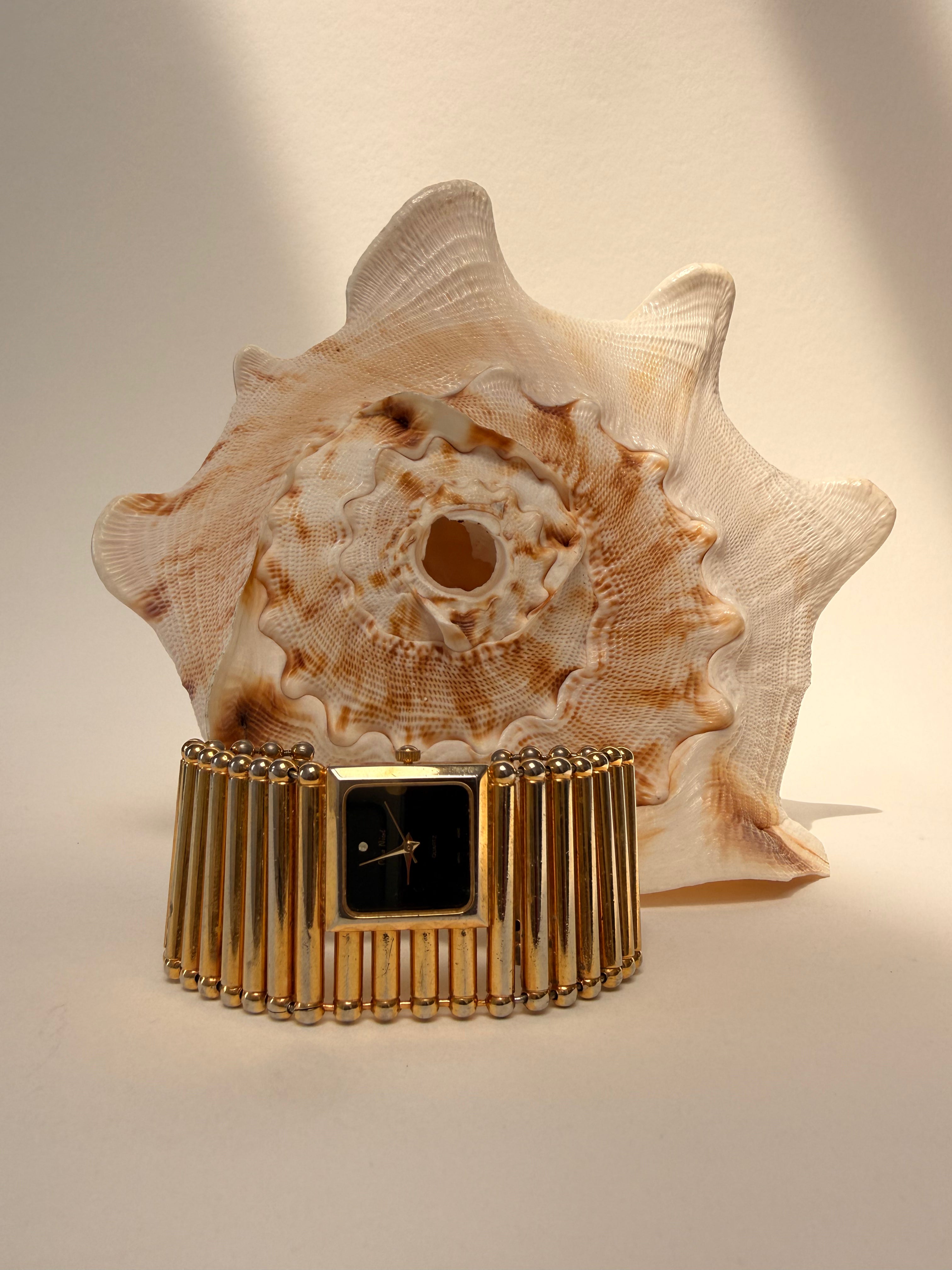 GOLD VINTAGE BAR BAND CUFF BRACELET WATCH